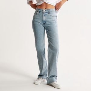 ABERCROMBIE + FITCH 90’s relaxed high rise Jean